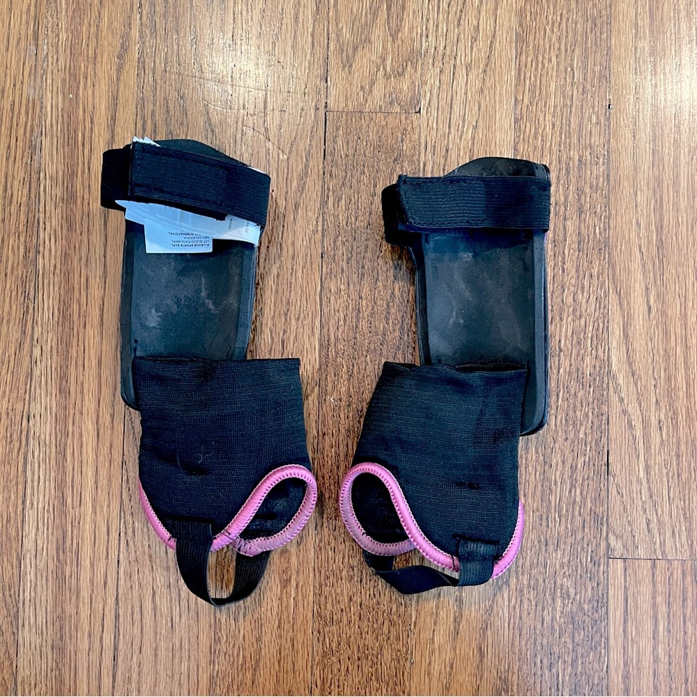 Puma Shinguards - Picture 7 of 7